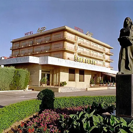 Crisol Regio Szálloda